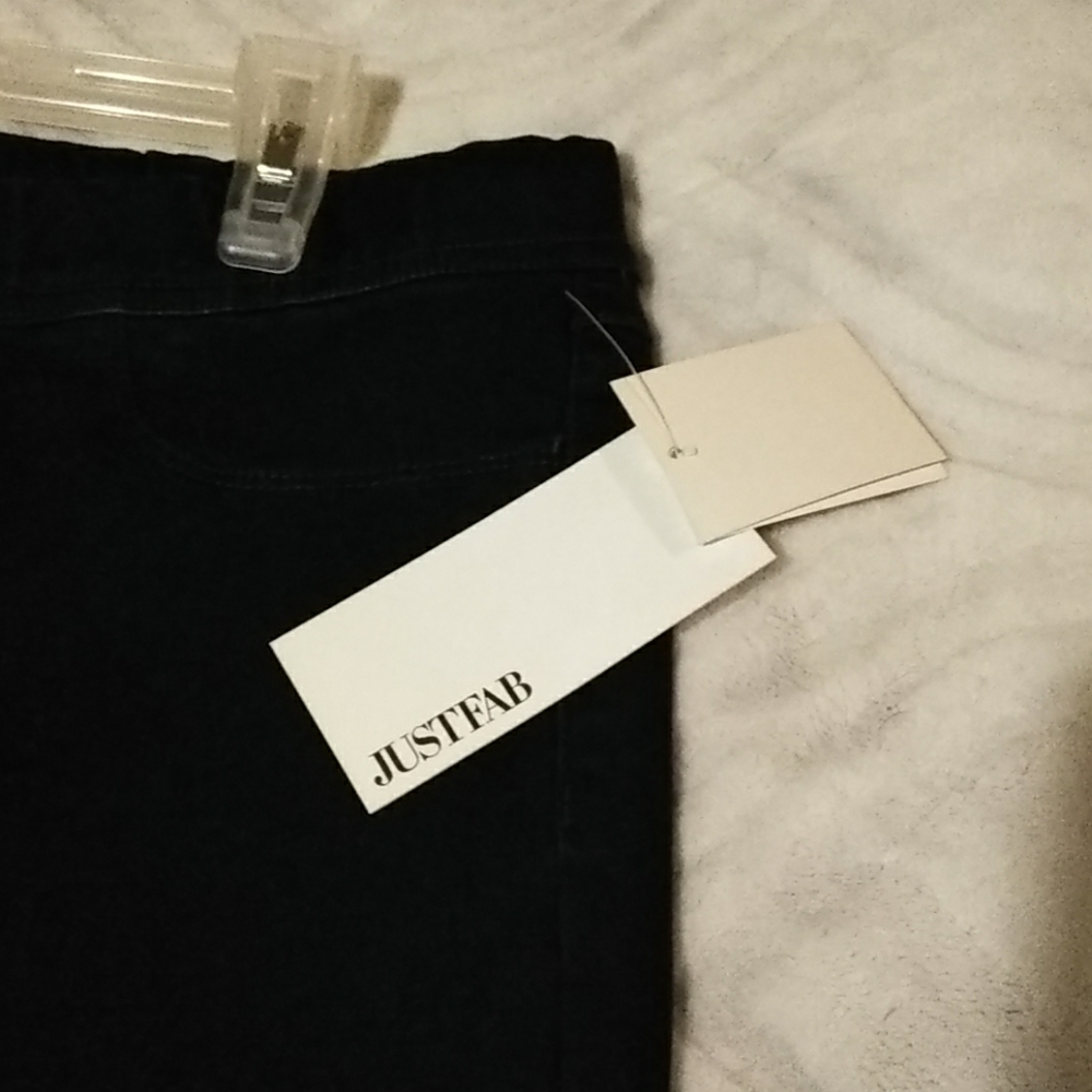 Pants - Picture 3 of 5